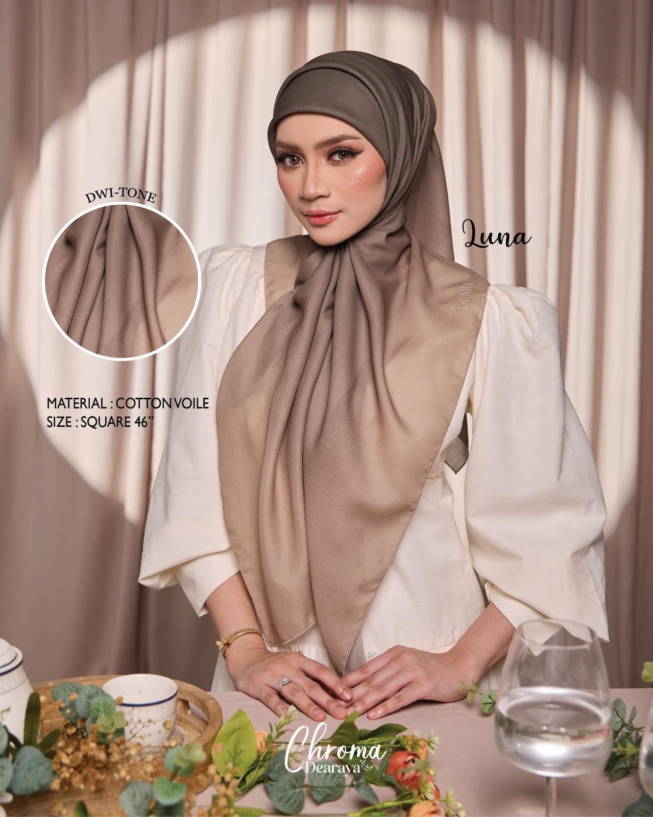 Luna - Chroma Dearaya