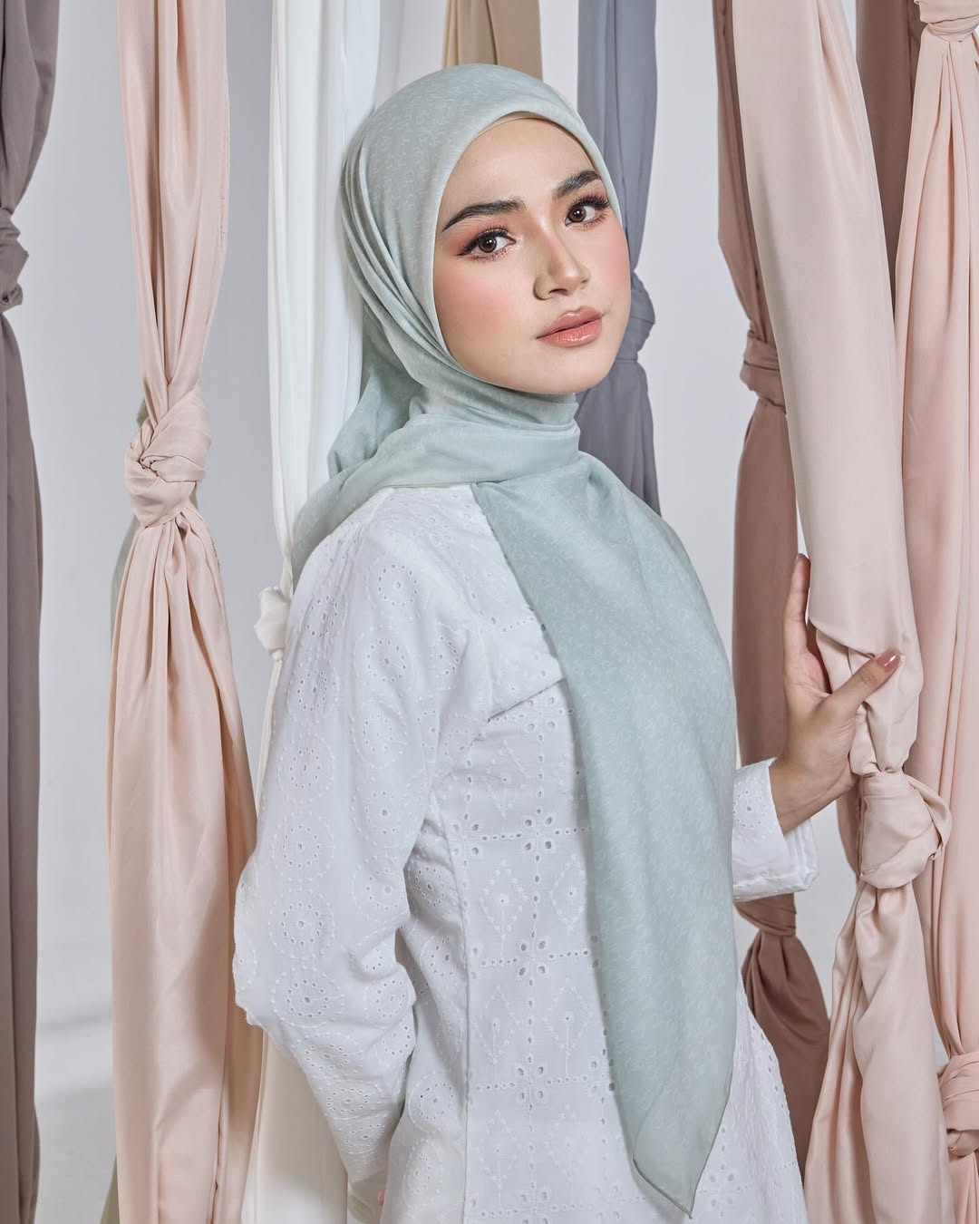 Sage Green - Plain Dearaya SQ