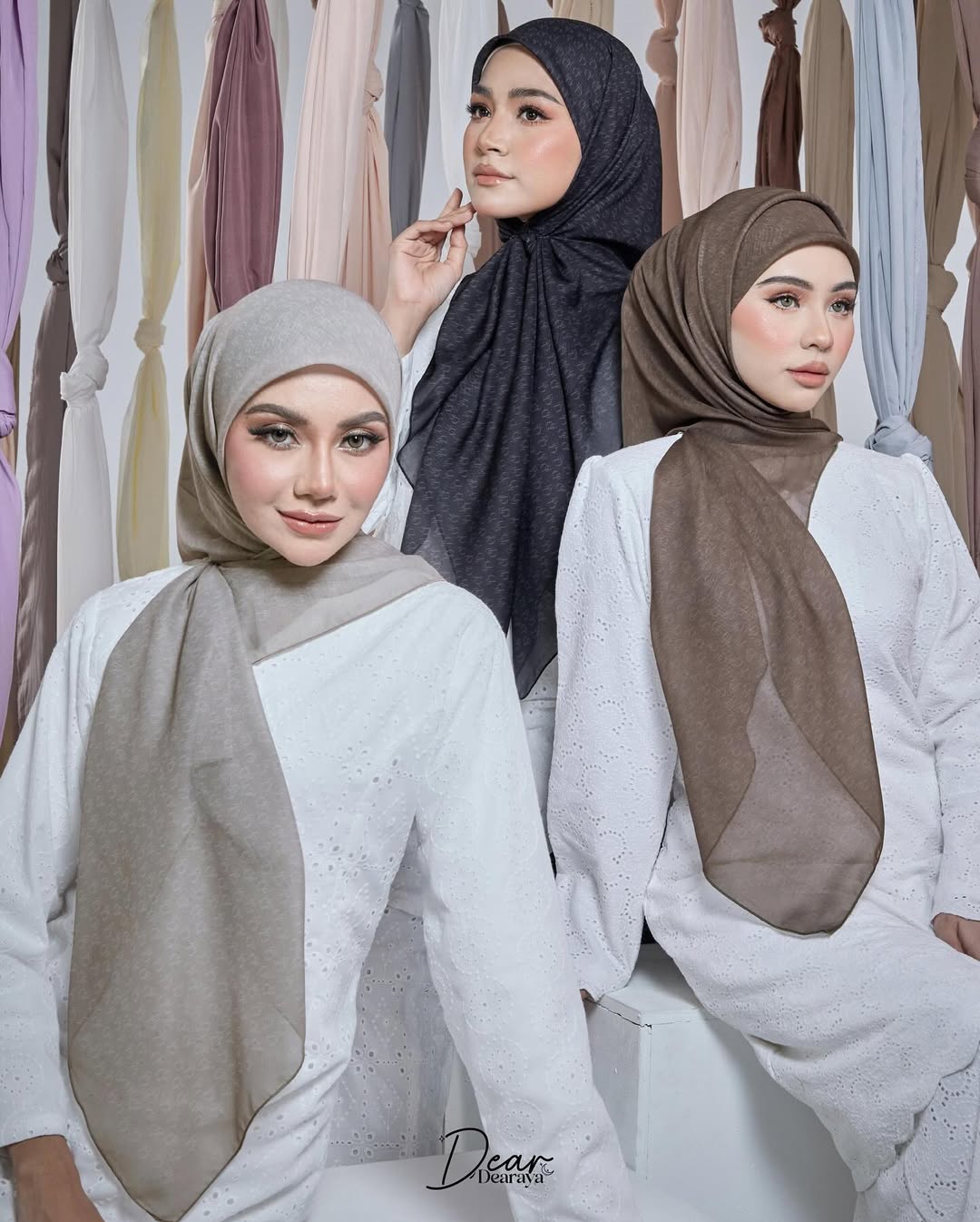Light Taupe - Plain Dearaya SQ