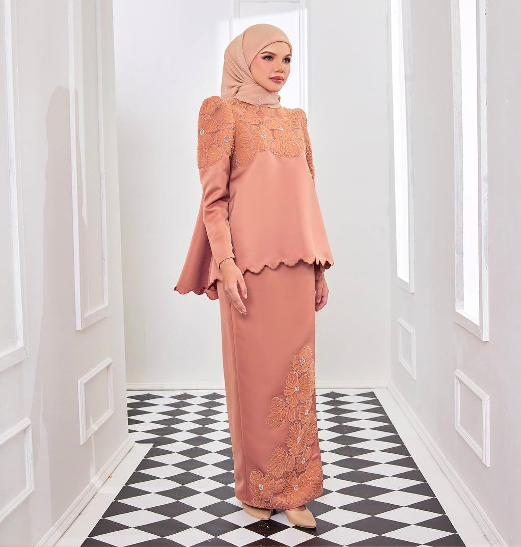 Khayra Doll Kurung