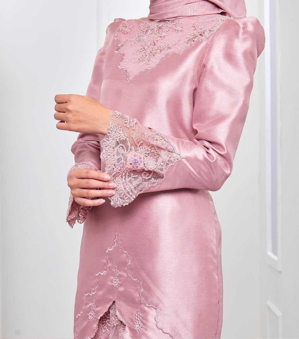 Khaleeda Mini Kurung