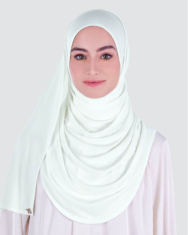 White - Babes Semi-Instant Shawl