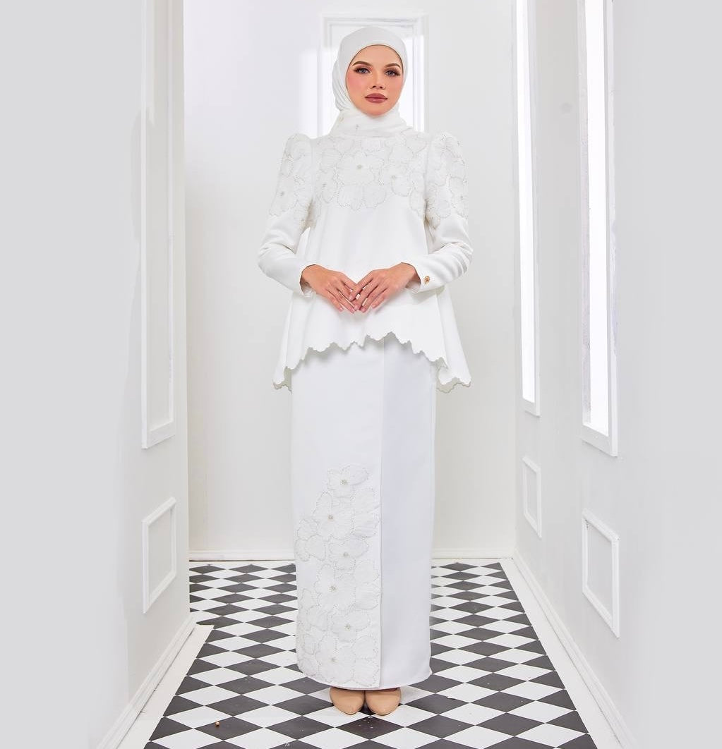 Khayra Doll Kurung