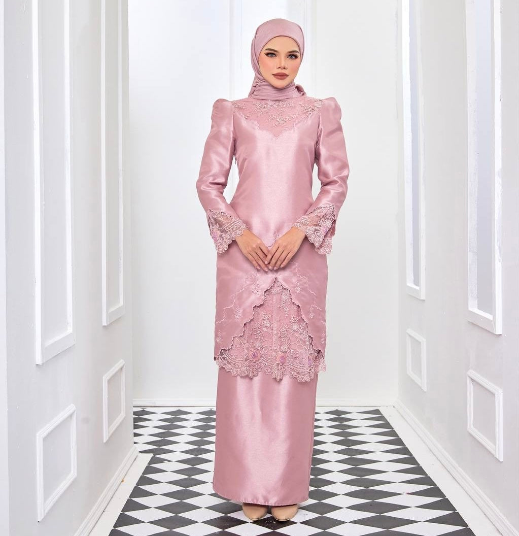 Khaleeda Mini Kurung