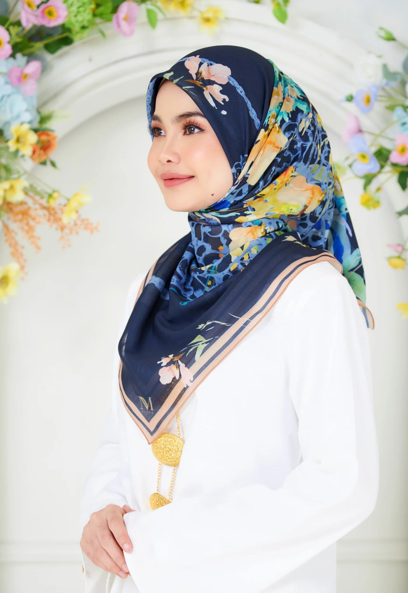 Navy - MINAZ Blooming Raya