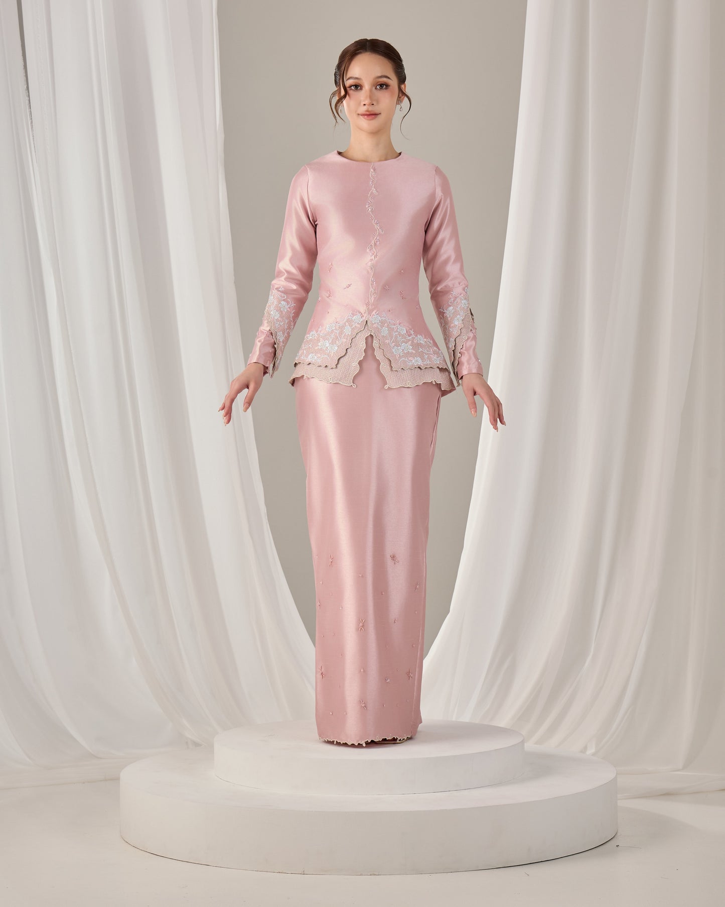 Kathryn Mini Kurung