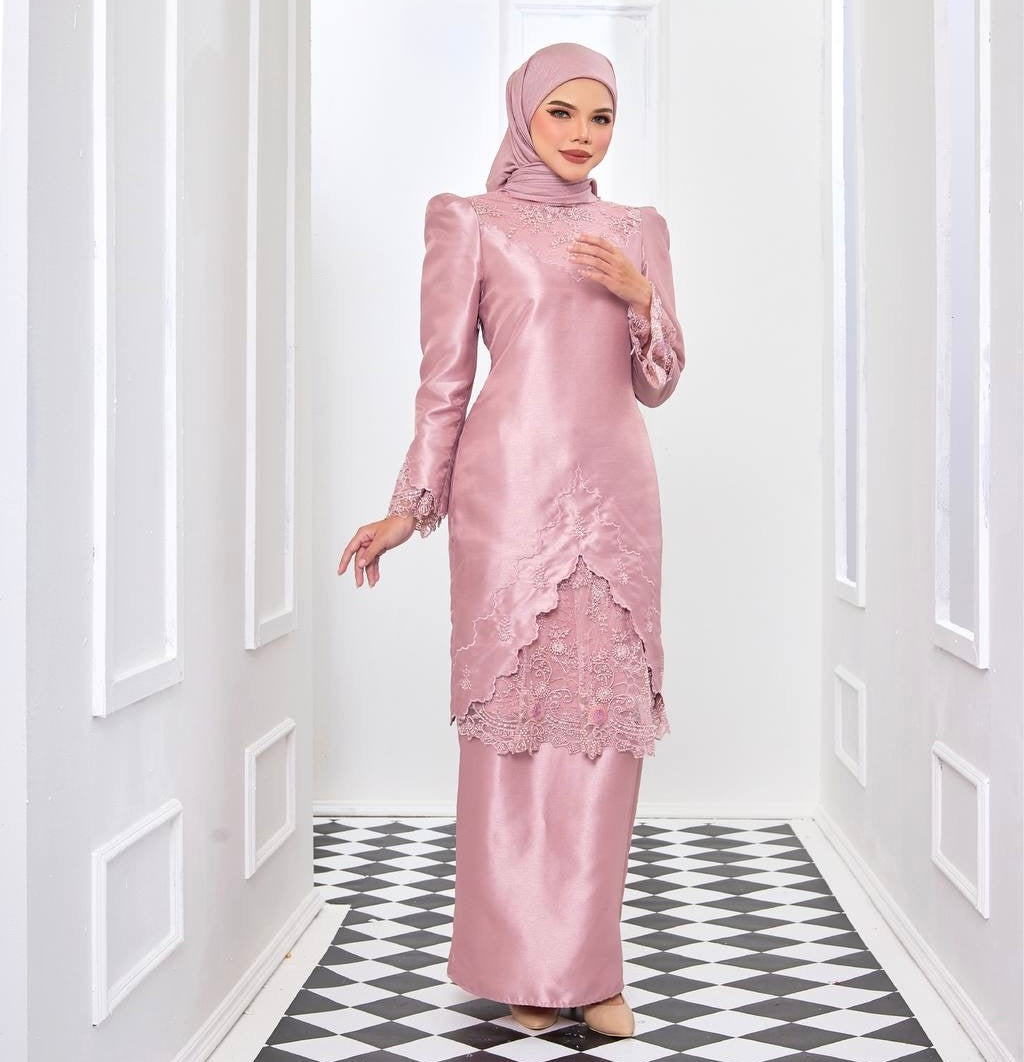 Khaleeda Mini Kurung