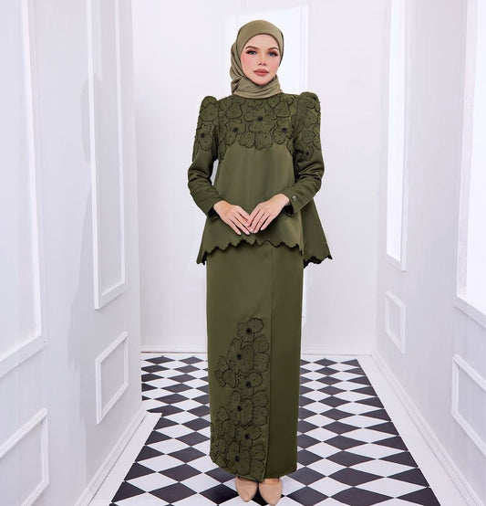 Khayra Doll Kurung