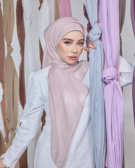 Pink Blush - Plain Dearaya SQ